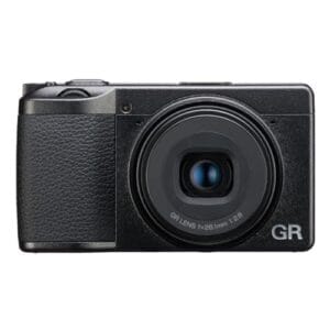 RICOH GR IIIx HDF, modelo de expansão da série GR existente com um filtro de difusão de destaque embutido, câmera digital compacta com sensor CMOS de tamanho APS-C de 24 MP, lente 40 mmF2.8 GR (no